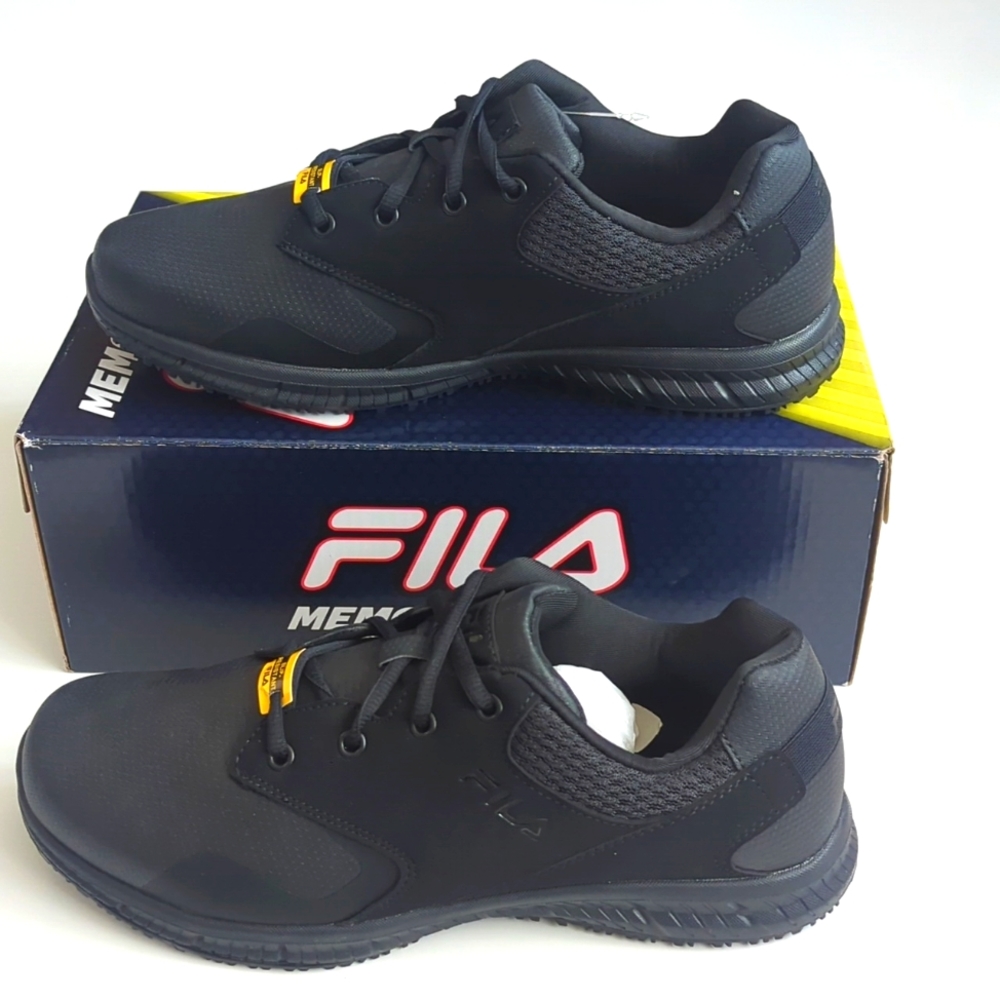 FILA Memory Layers Slip-Resistant Men's Sneakers  Wide Width 4E